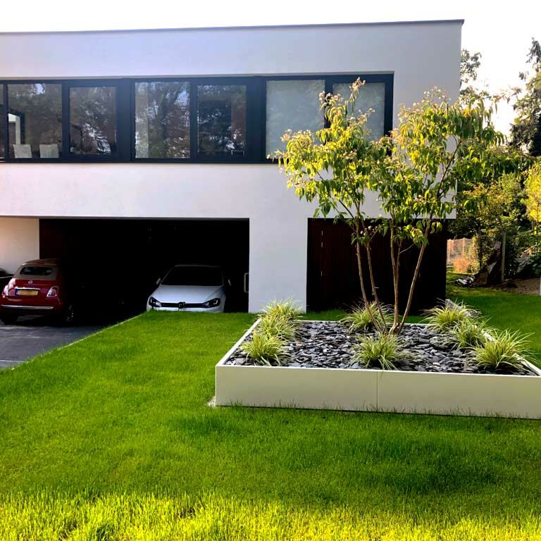Pulbervärvitud terasest lillekast Miami xxl 300 x 300 cm