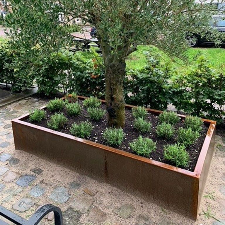 Keevitatud Corten-terasest lillekast Montana 200 x 100 x 40 cm