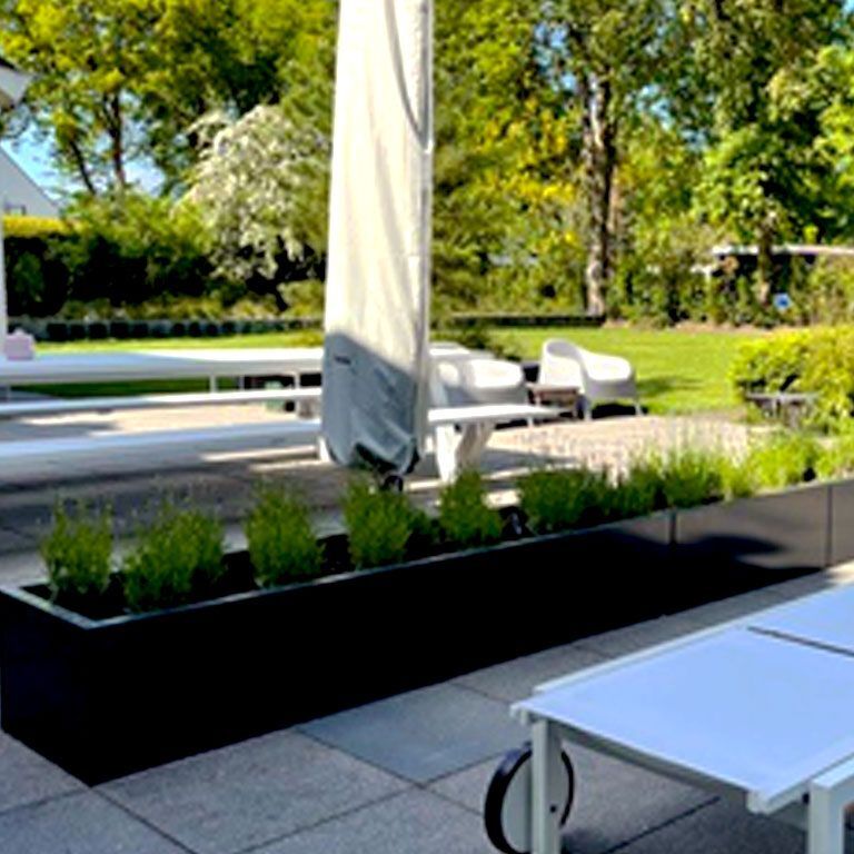 Pulbervärvitud terasest lillekast Texas xxl 400 x 50 cm