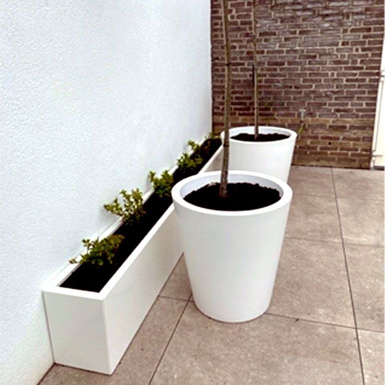 Pulbervärvitud terasest lillekast Texas xxl 300 x 30 cm